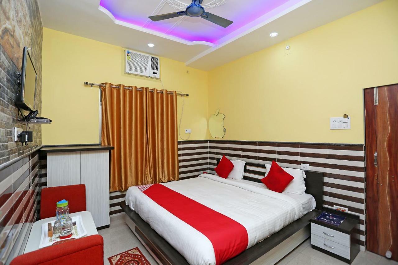 Hotel Bachchan Palace Varanasi Exterior foto